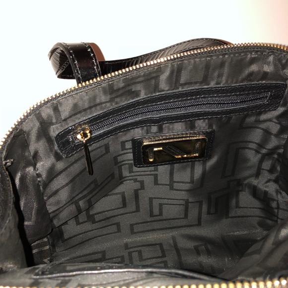 NURSACE Black Leather Handbag - Picture 10 of 11